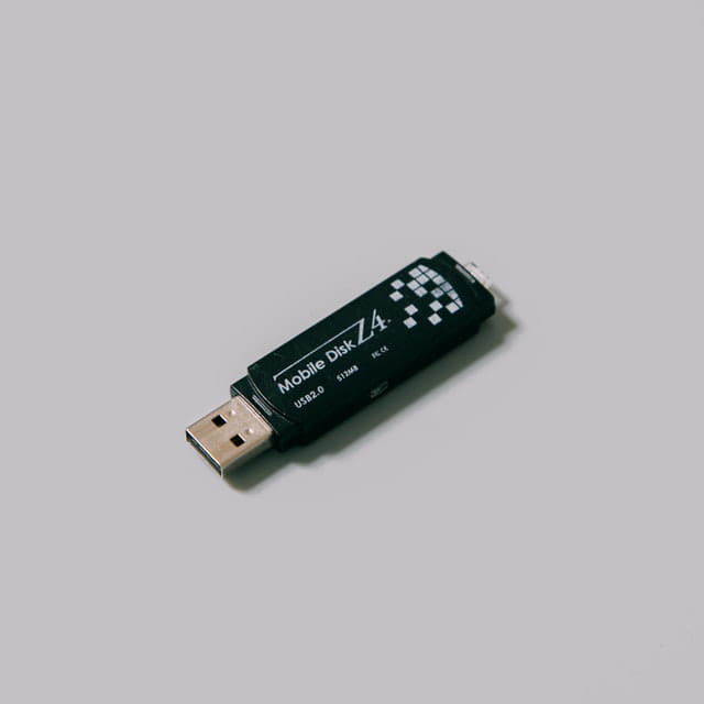 usb key format for mac and pc